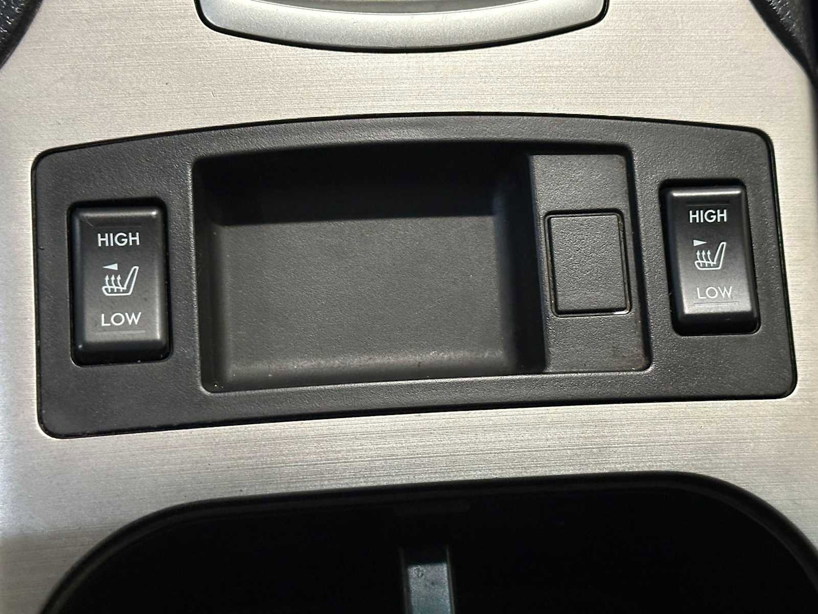 Used 2013 Subaru Legacy 2.5i Premium w/ All-Weather Pkg AWD/4WD image 15