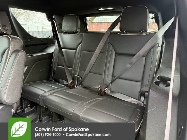 Used 2022 GMC Yukon SLT w/ SLT Luxury Package image 15