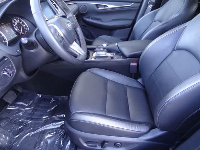 Certified 2025 INFINITI QX55 Luxe w/ Cargo Package AWD/4WD image 6