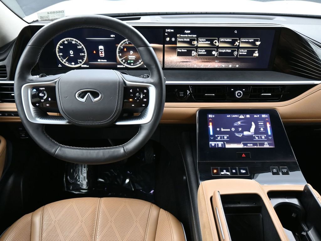 Used 2025 INFINITI QX80 Sensory image 8