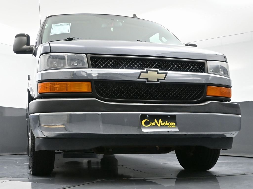 Used 2017 Chevrolet Express 3500 LT w/ LT Preferred Equipment Group image 47