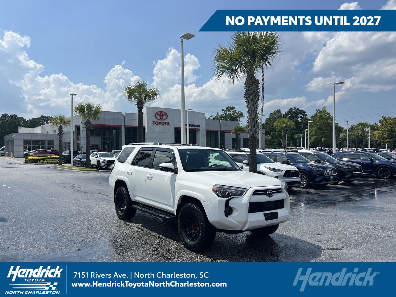 Used 2023 Toyota 4Runner SR5 Premium w/ Moonroof Package AWD/4WD image 1