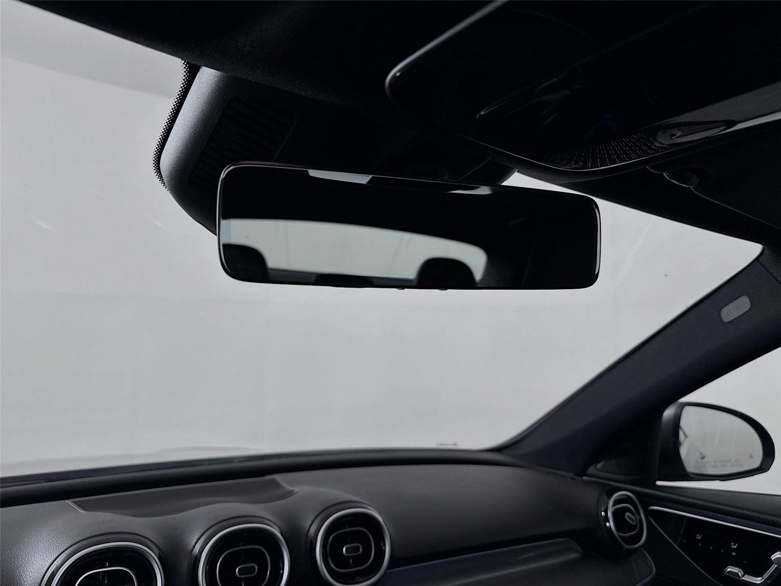 Used 2022 Mercedes-Benz C 300 Sedan image 21