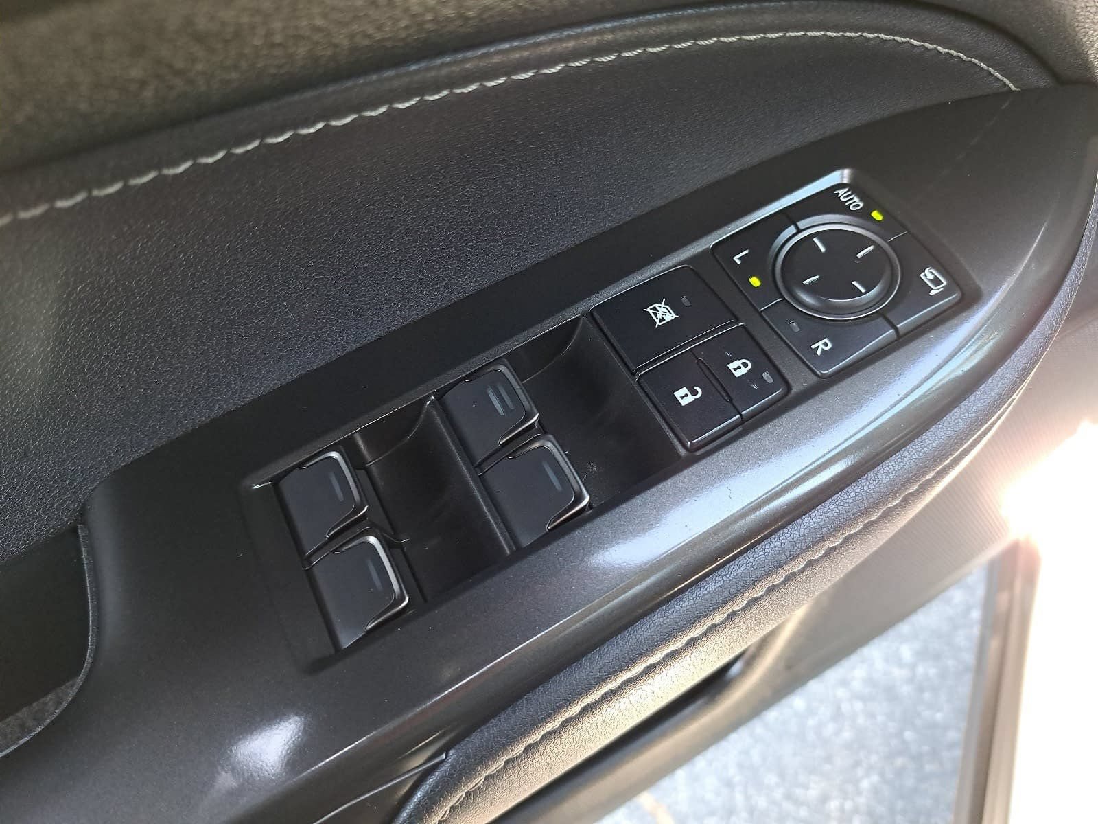 Used 2025 Lexus NX 450h+ AWD w/ Towing Package (2000 Lbs) image 29