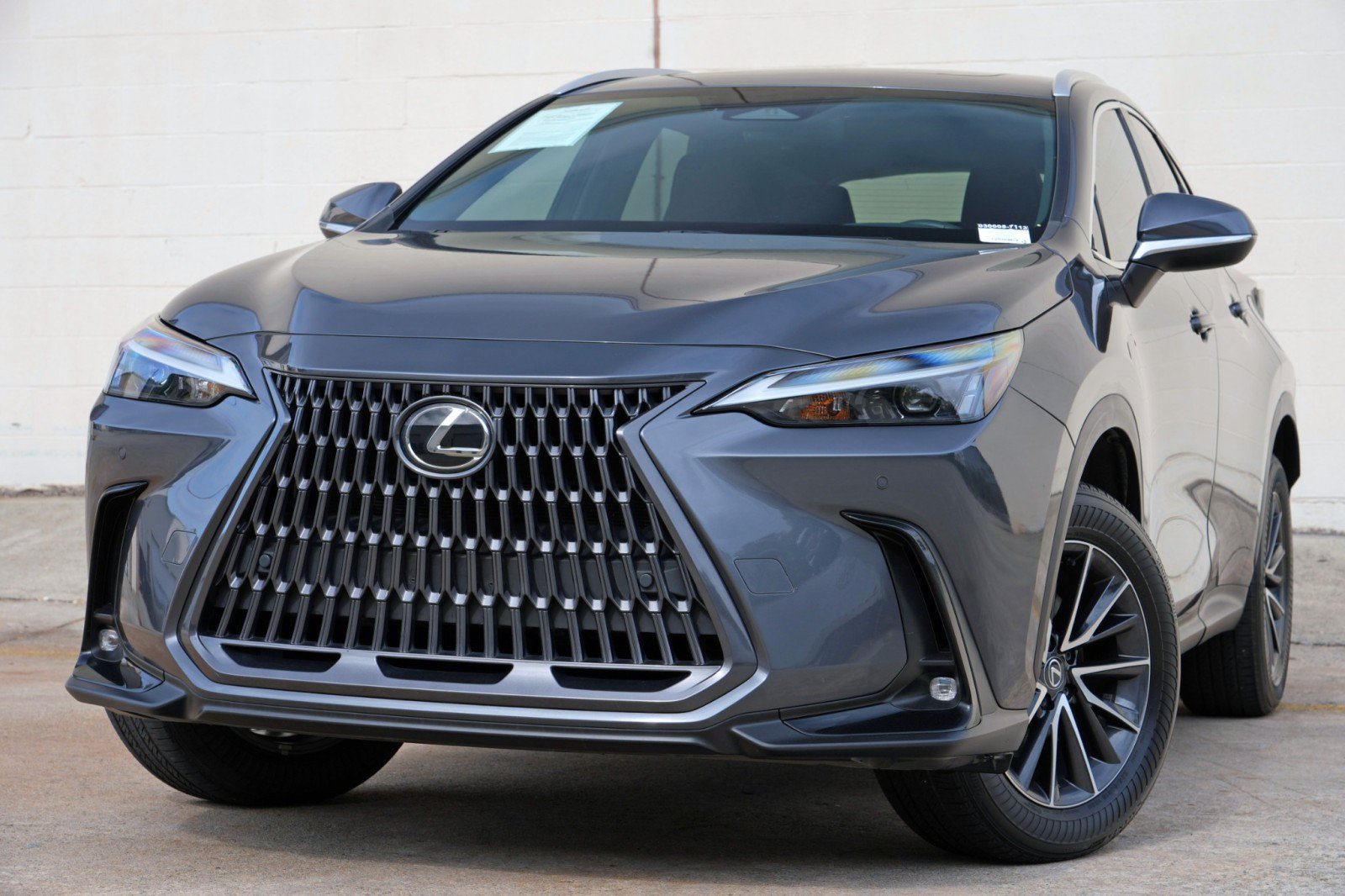 Used 2024 Lexus NX 350h AWD image 3