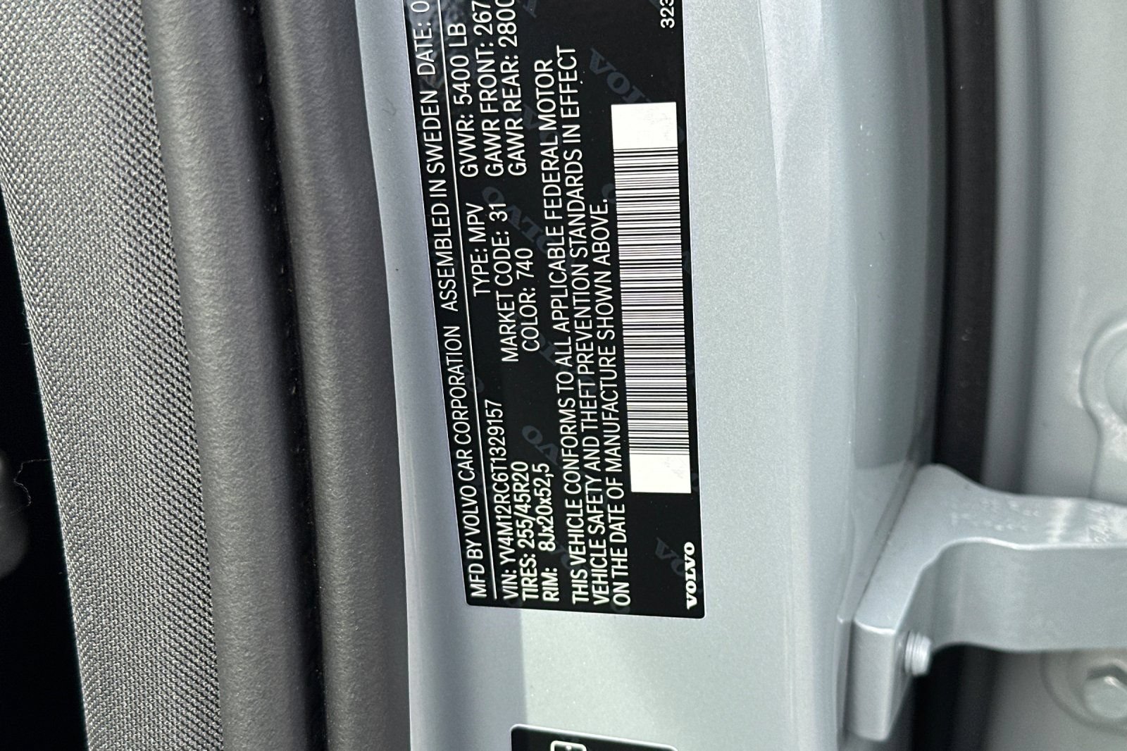 Used 2026 Volvo XC60 B5 Plus w/ Protection Package Premier AWD/4WD image 26