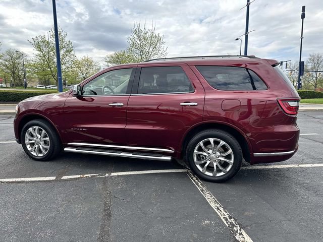 Used 2017 Dodge Durango Citadel w/ Technology Group AWD/4WD image 3