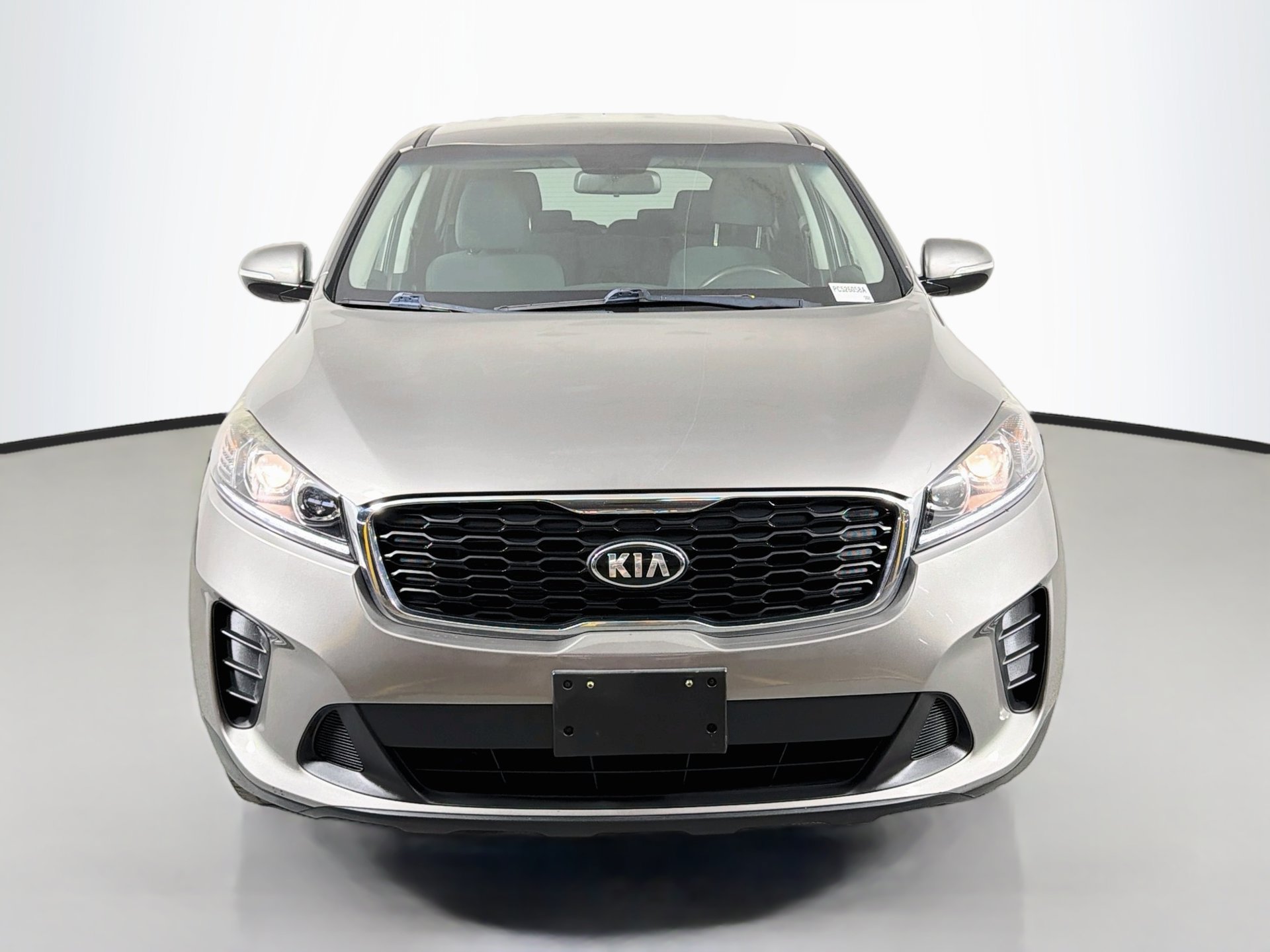 Used 2019 Kia Sorento FWD image 2