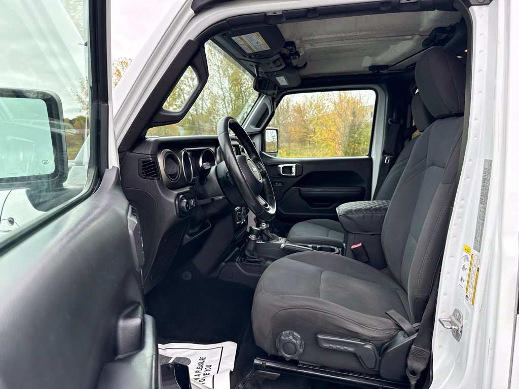 Used 2019 Jeep Wrangler Unlimited Sport S AWD/4WD image 21