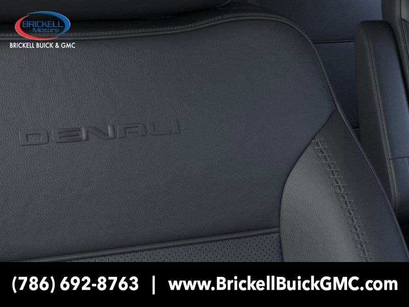 New 2025 GMC Yukon XL Denali w/ Denali Reserve Package image 21