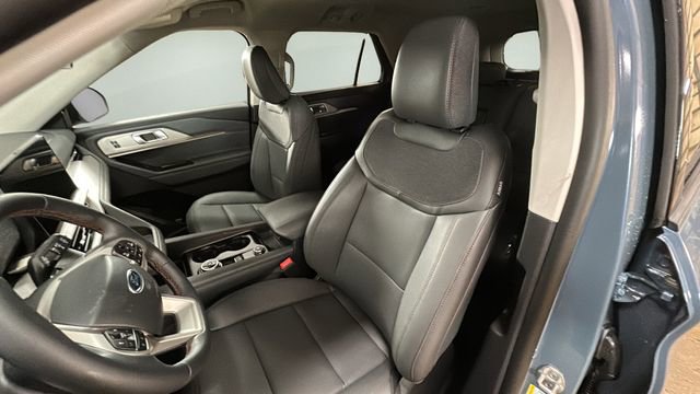 New 2026 Ford Explorer Active w/ Active Comfort Package AWD/4WD image 9