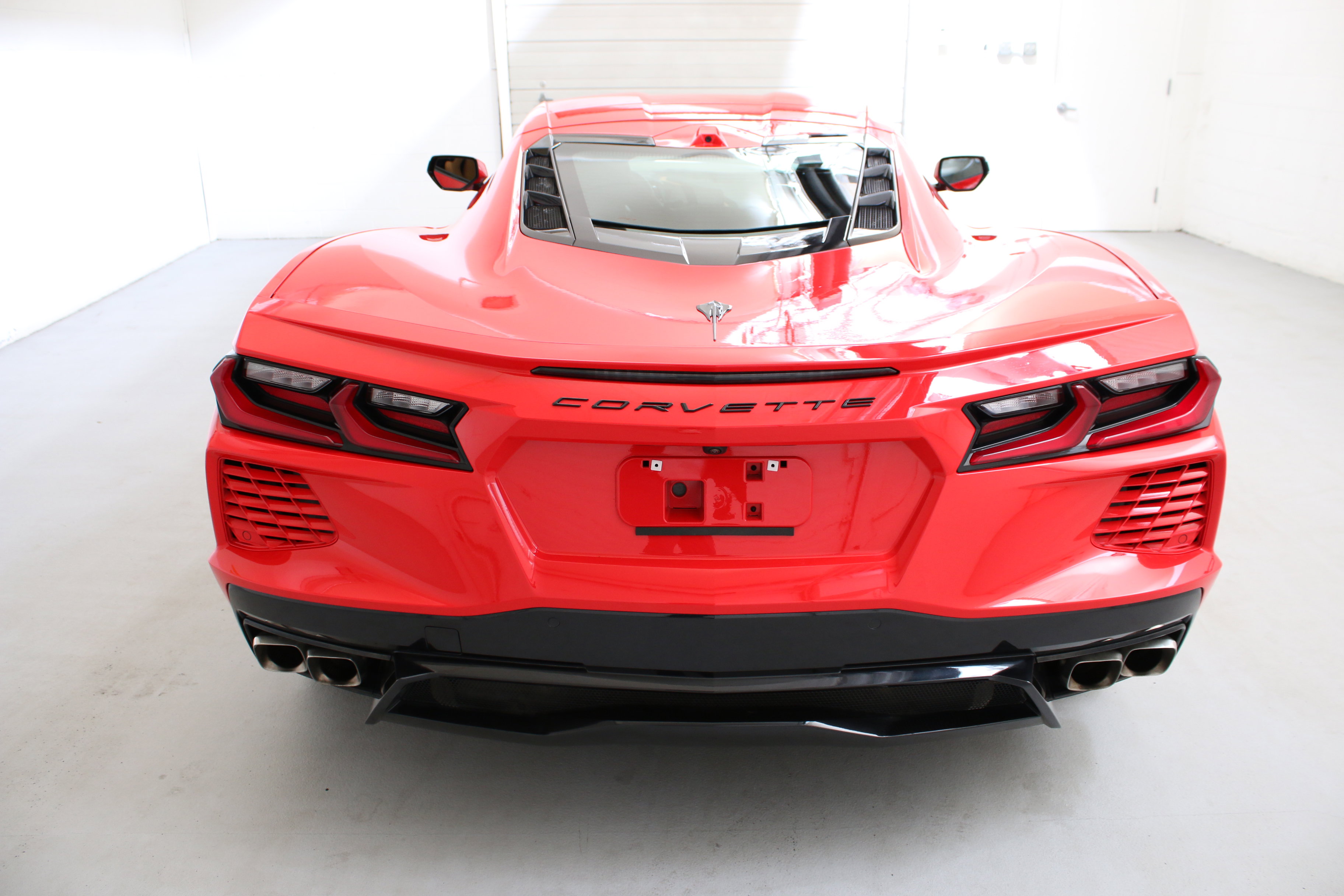 Used 2023 Chevrolet Corvette Stingray Preferred Cpe w/ Battery Protection Package RWD image 8