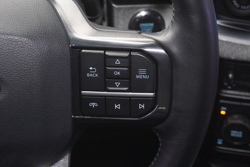 Used 2025 Ford F250 Platinum w/ FX4 Off-Road Package AWD/4WD image 25