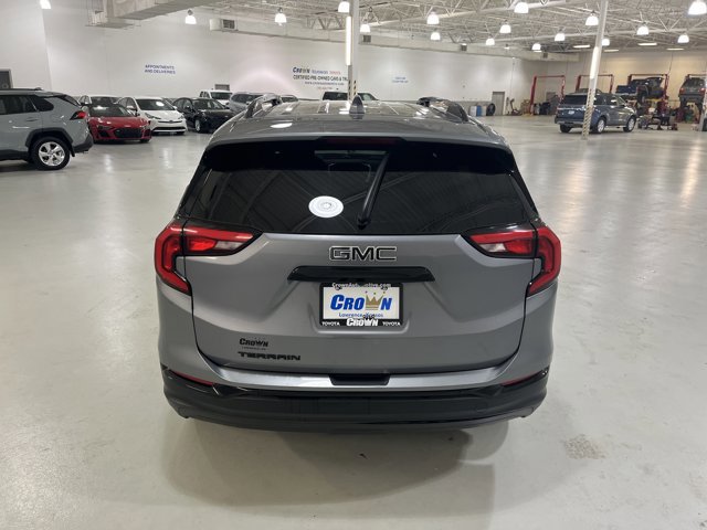 Used 2021 GMC Terrain SLE w/ Driver Convenience Package image 8