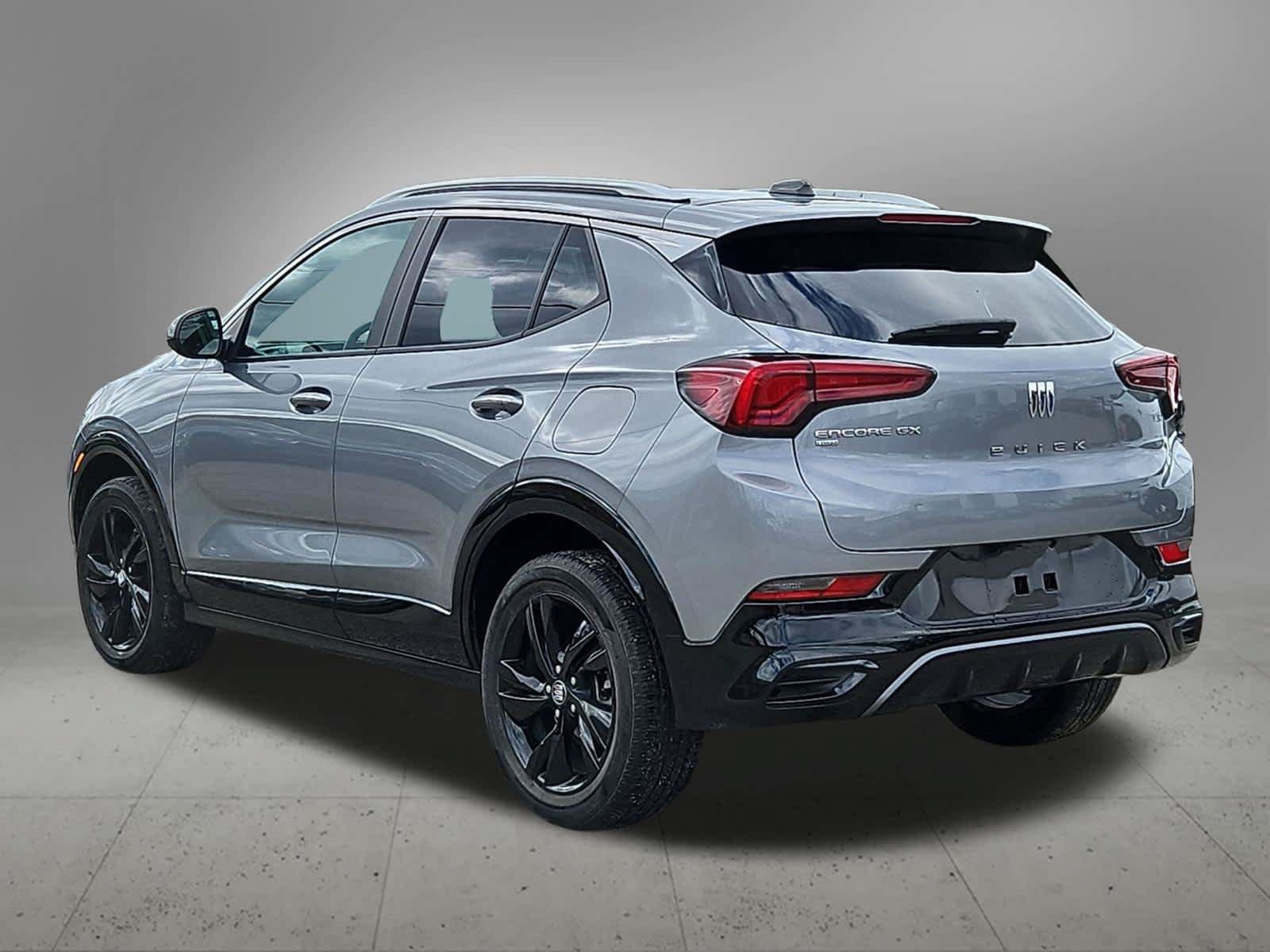 Used 2024 Buick Encore GX Sport Touring AWD/4WD image 3