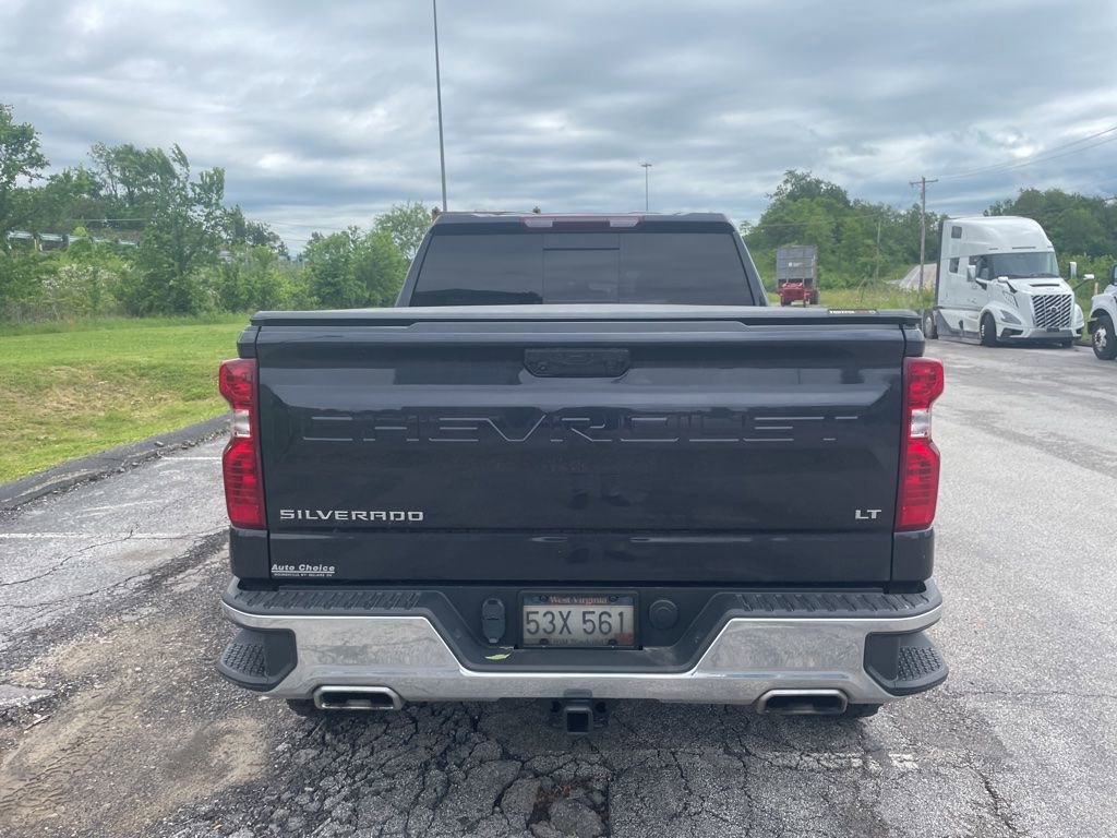 Used 2022 Chevrolet Silverado 1500 LT AWD/4WD image 8