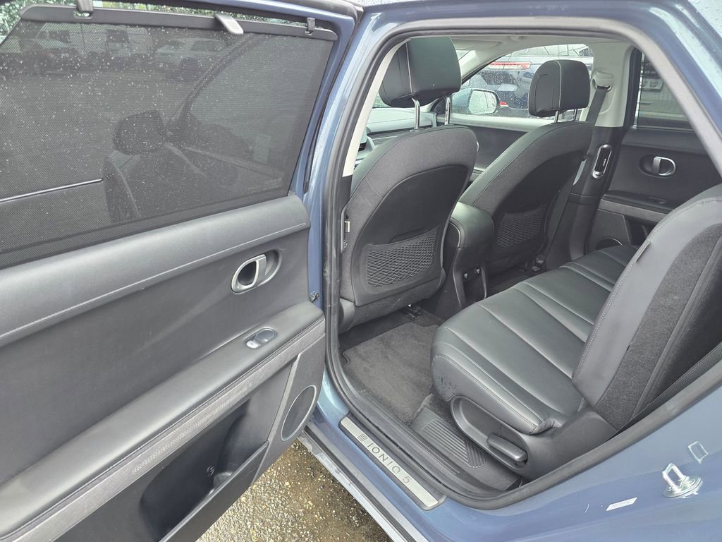 Used 2024 Hyundai Ioniq 5 Limited image 15