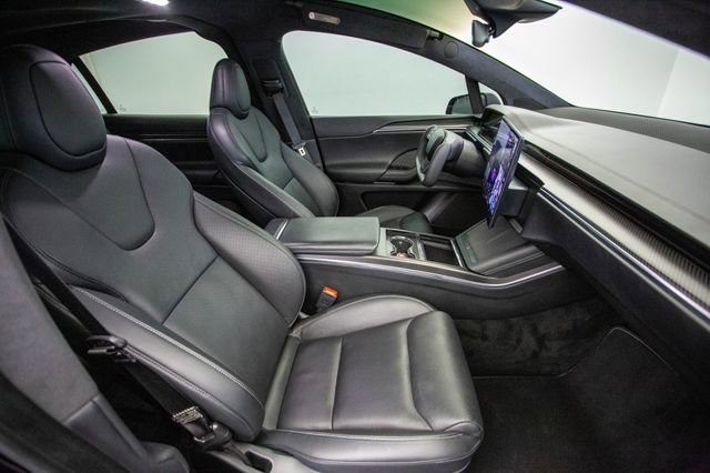 Used 2022 Tesla Model X Plaid image 20