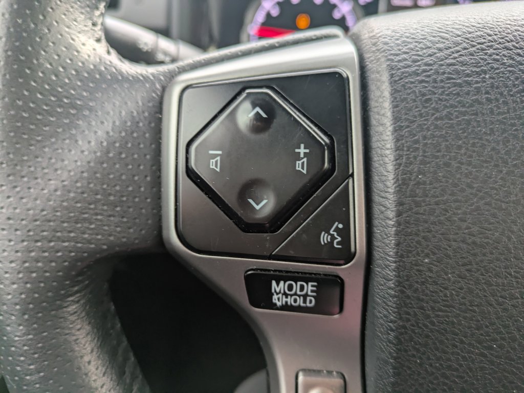 Used 2022 Toyota 4Runner Limited AWD/4WD image 20