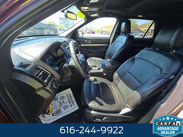 Used 2018 Ford Explorer XLT w/ Equipment Group 202A image 5