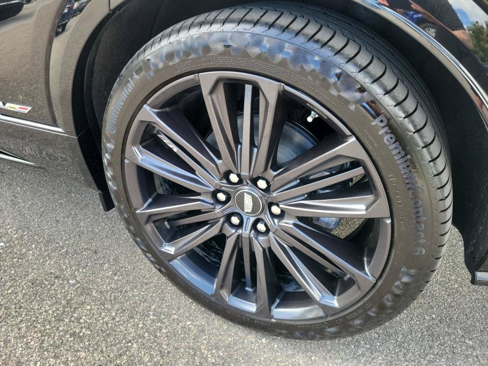 Certified 2026 Cadillac Lyriq V AWD/4WD image 27