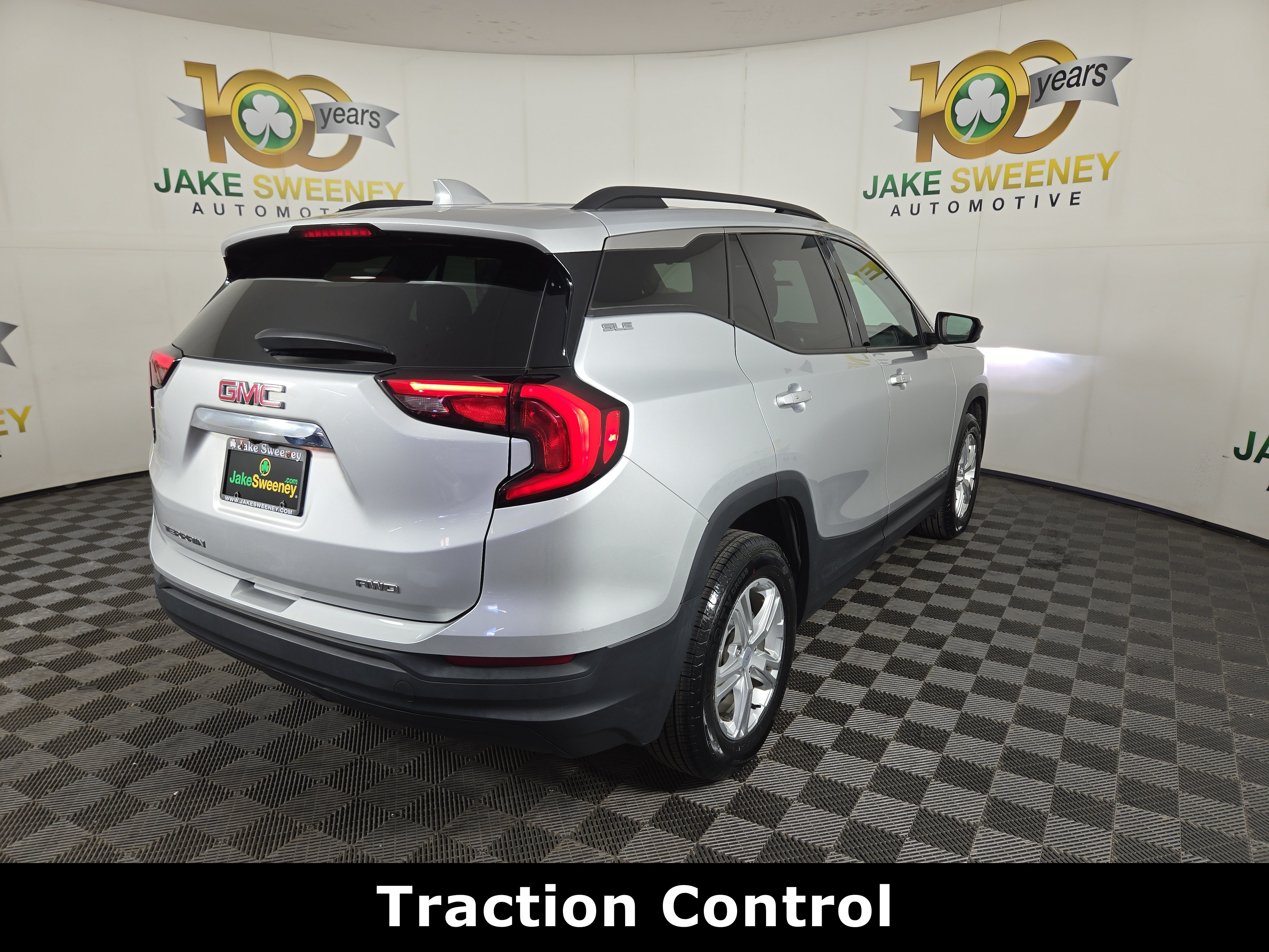 Used 2020 GMC Terrain SLE w/ Driver Convenience Package AWD/4WD image 8