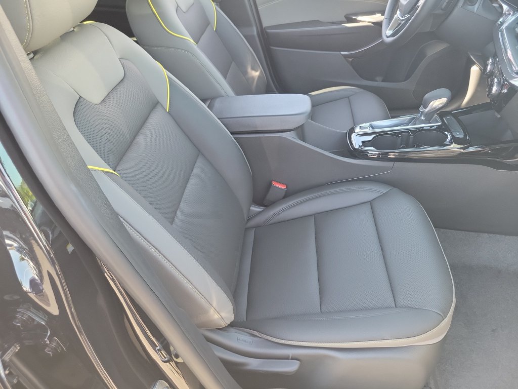 New 2026 Chevrolet Trax ACTIV w/ Driver Confidence Package FWD image 18