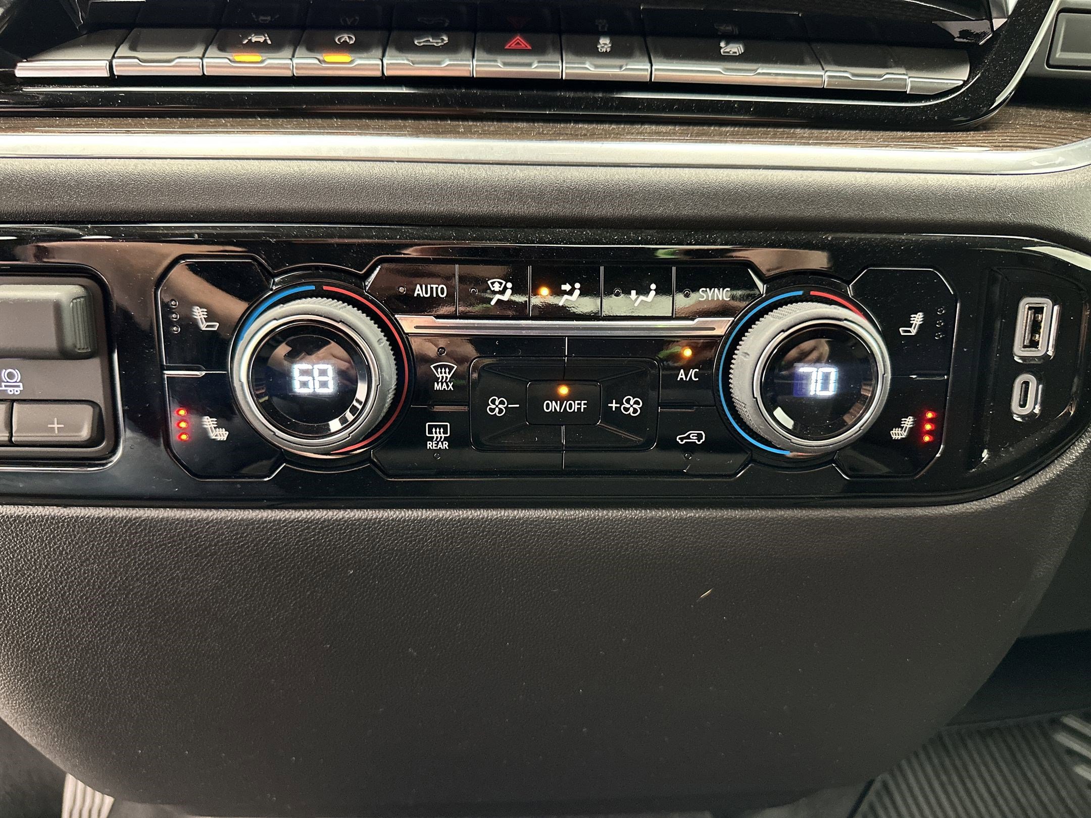 New 2026 Chevrolet Silverado 1500 LT image 18