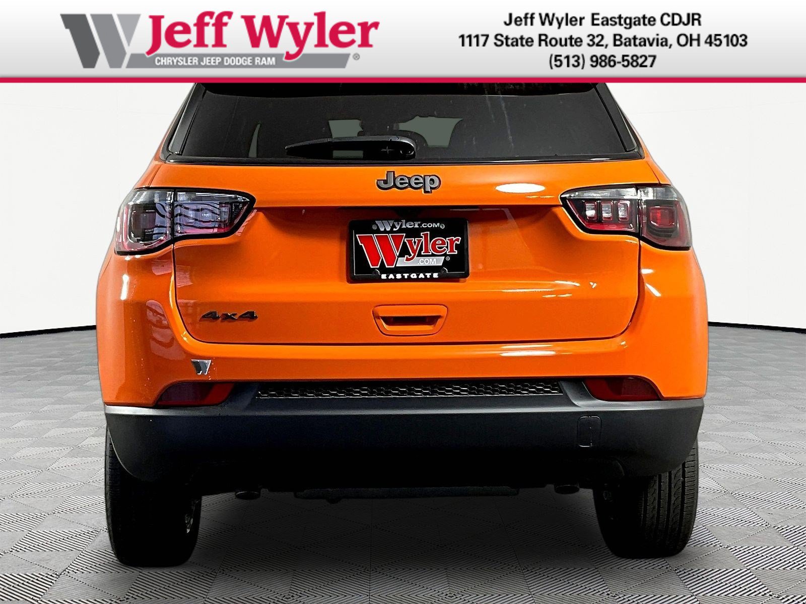 New 2026 Jeep Compass Latitude AWD/4WD image 5