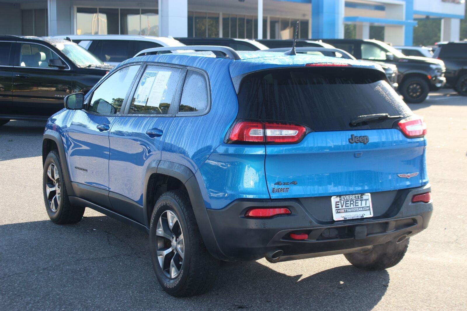 Used 2018 Jeep Cherokee Trailhawk w/ Quick Order Package 27L AWD/4WD image 5