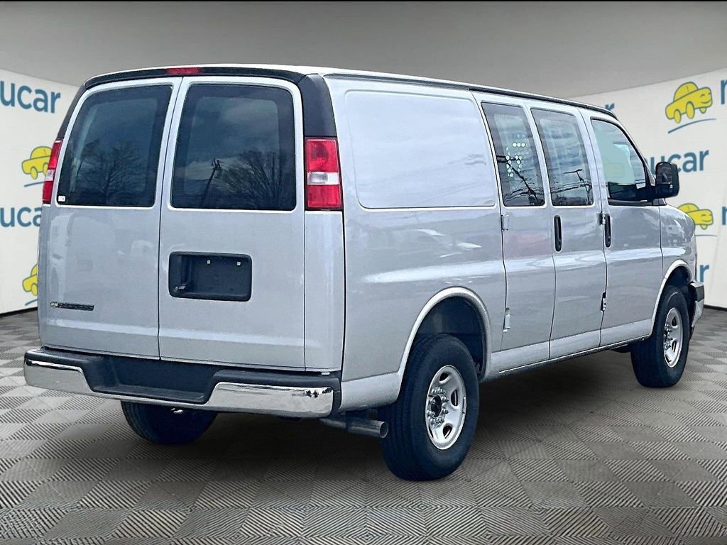 New 2026 Chevrolet Express 2500 w/ Driver Convenience Package RWD image 7