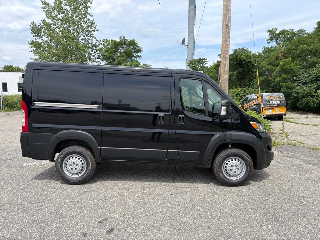 New 2026 RAM ProMaster 1500 w/ Convenience Group FWD image 6
