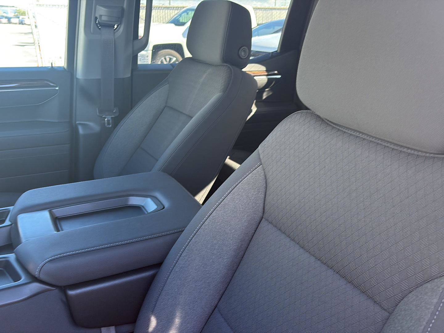 Used 2025 GMC Sierra 1500 Elevation w/ X31 Off-Road Package image 38