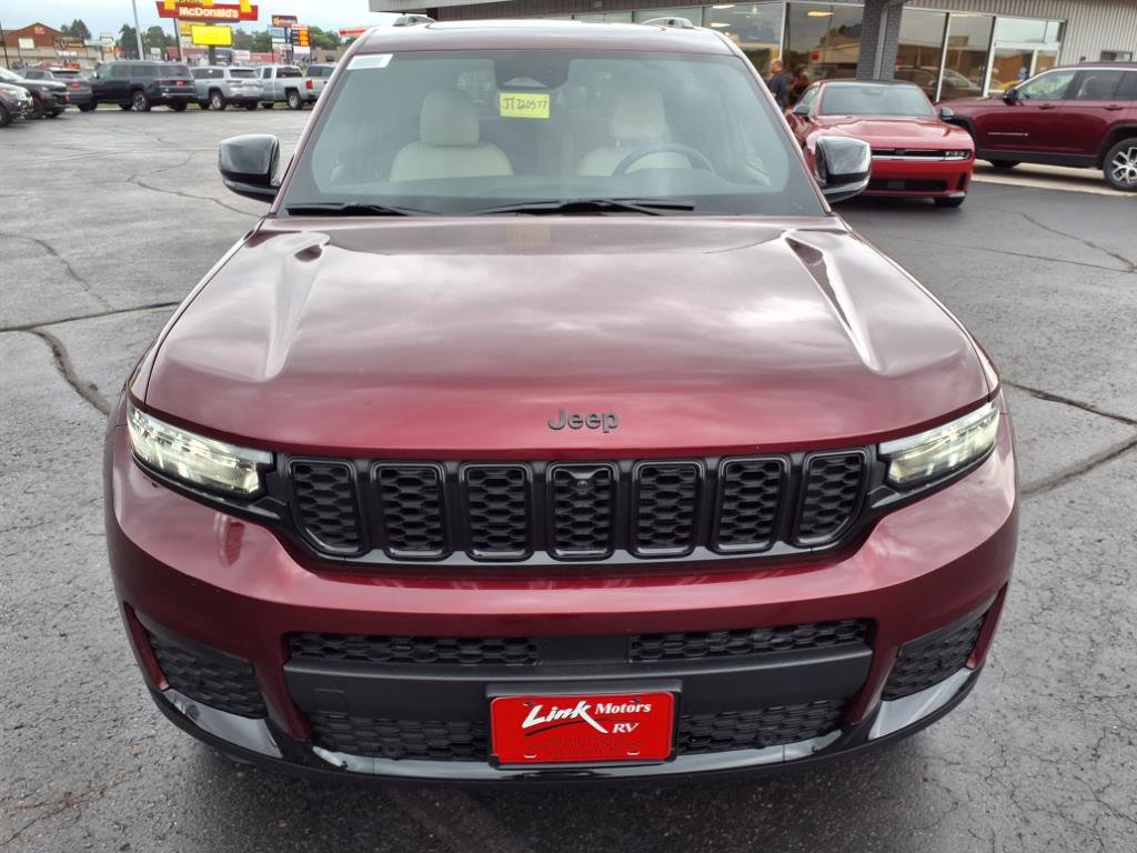 New 2025 Jeep Grand Cherokee L Limited image 6