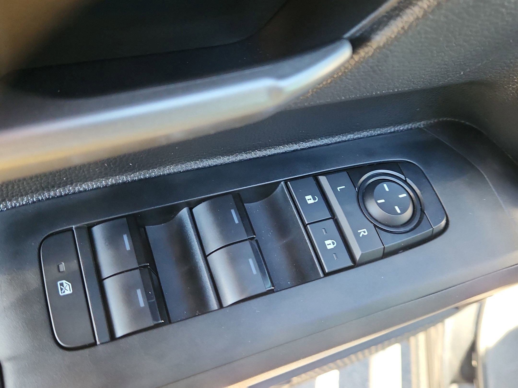 Used 2024 Toyota Tacoma 4x4 Double Cab Hybrid image 24