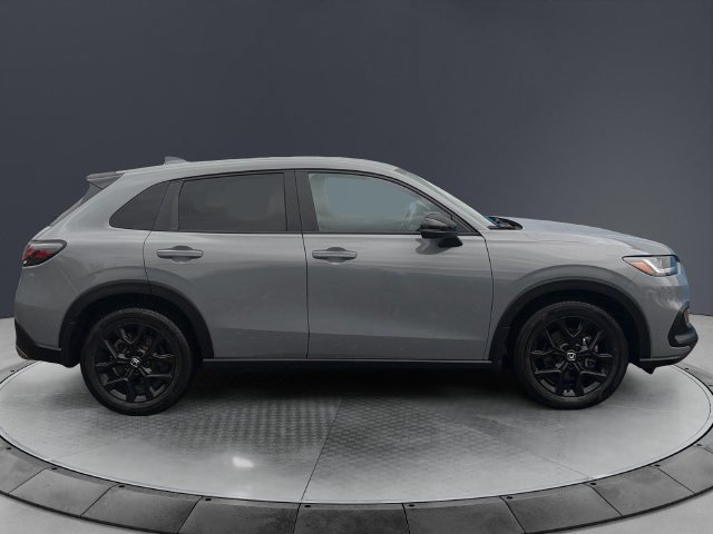 Certified 2025 Honda HR-V Sport image 6