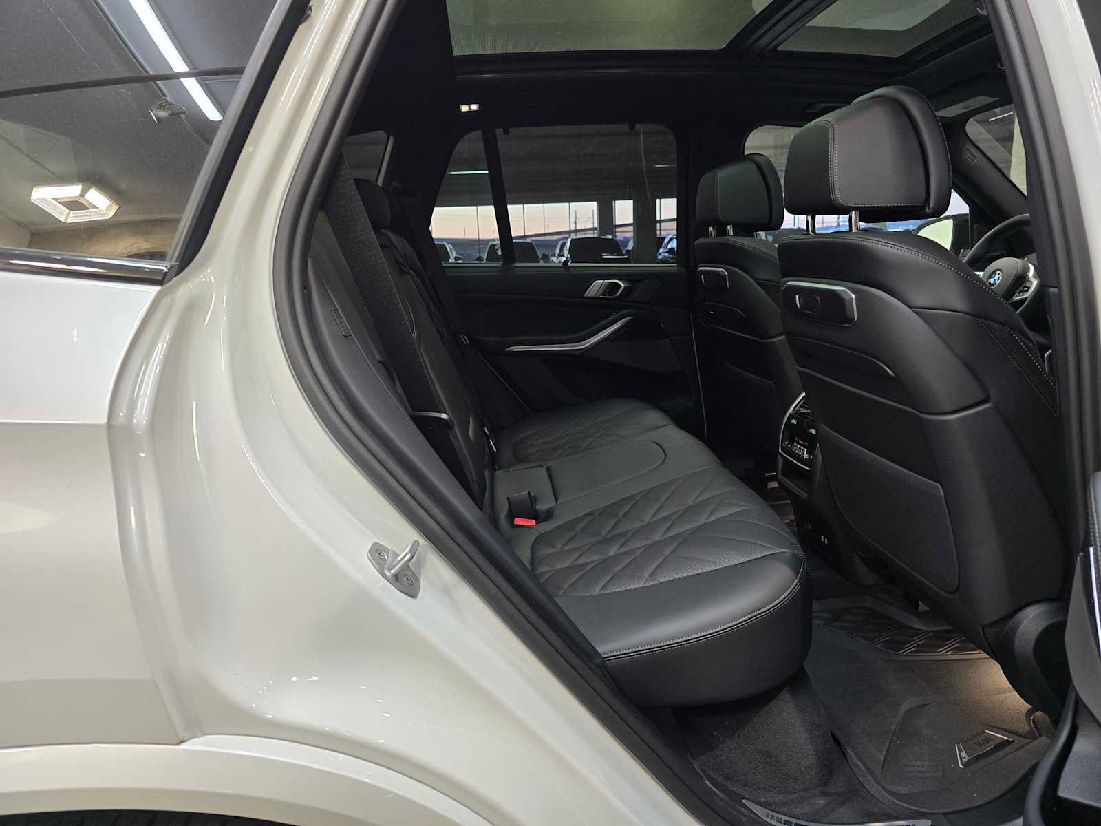 New 2026 BMW X5 M60i AWD/4WD image 59