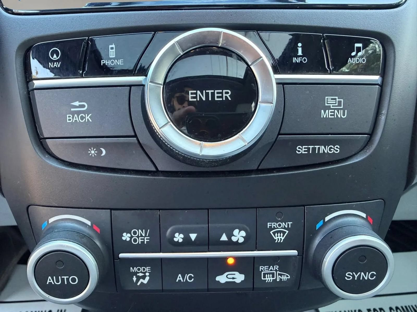 Used 2017 Acura RDX w/ Advance Package AWD/4WD image 19