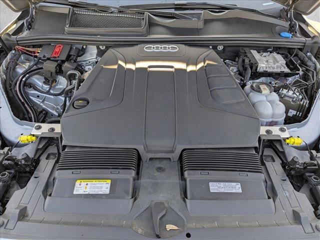 Used 2021 Audi Q7 2.0T Premium Plus w/ Executive Package image 22