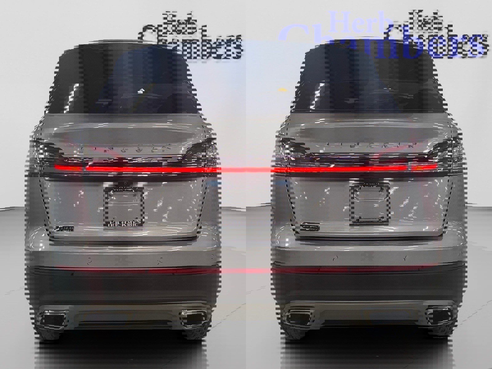 Used 2022 Lincoln Nautilus Reserve image 6