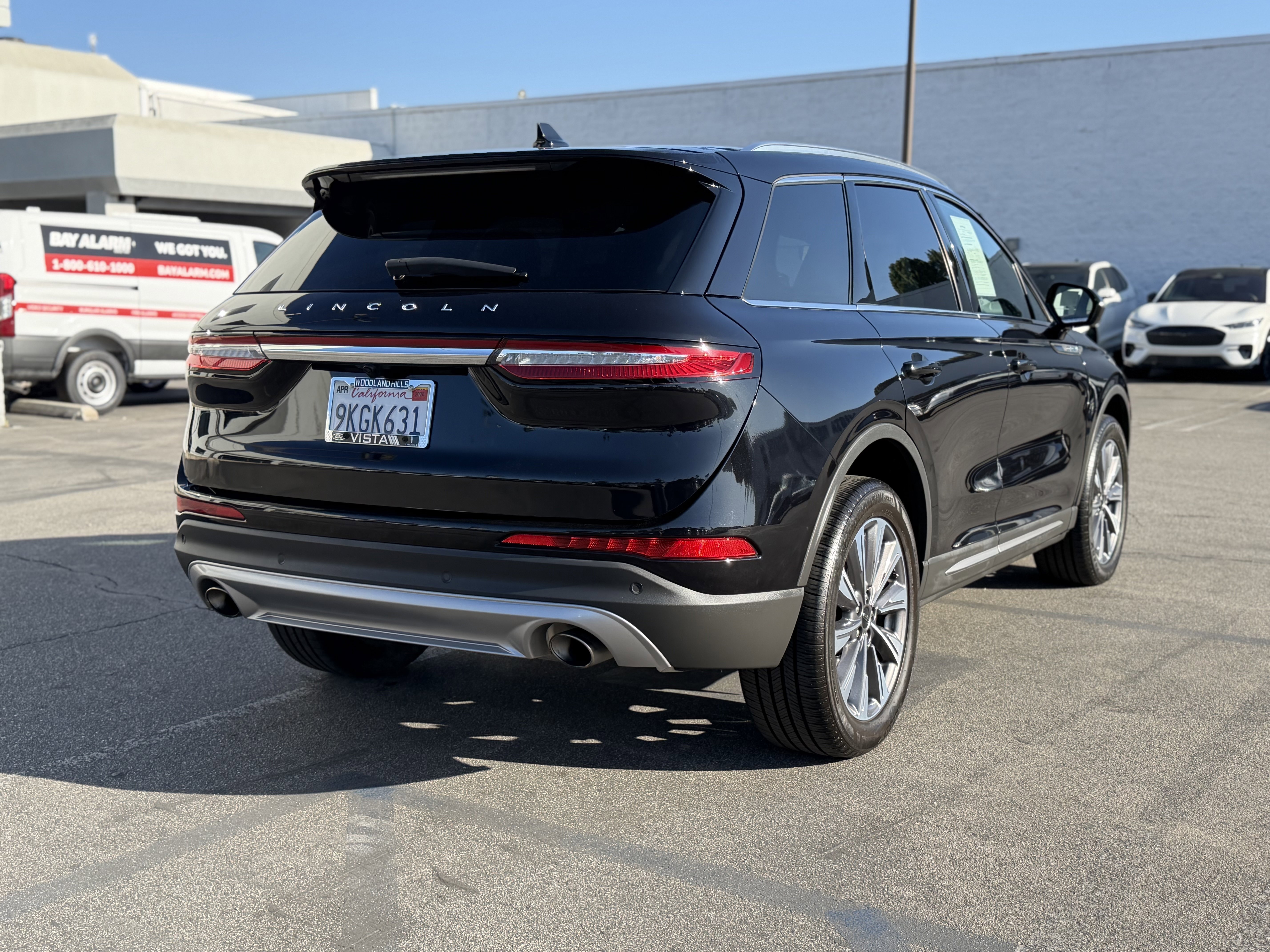Certified 2021 Lincoln Corsair Reserve w/ Elements Package FWD image 7