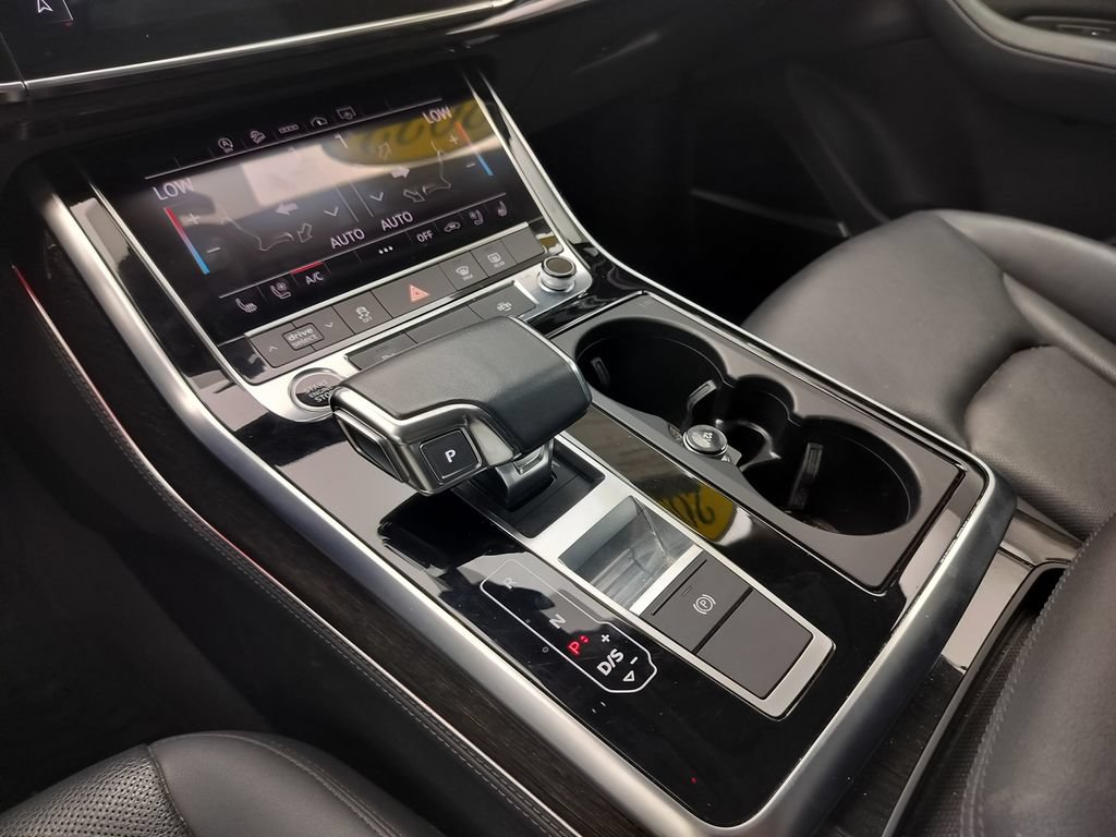 Used 2022 Audi Q7 3.0T Premium Plus AWD/4WD image 18