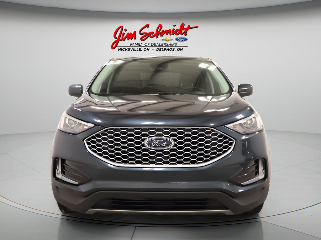 Used 2024 Ford Edge SEL w/ Convenience Package AWD/4WD image 2