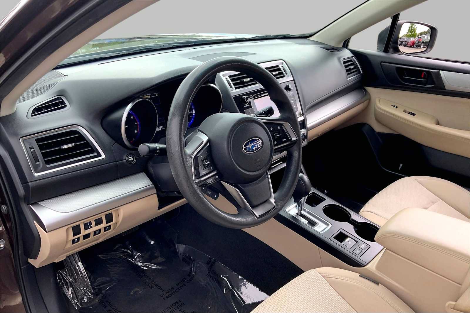 Used 2019 Subaru Outback 2.5i AWD/4WD image 17