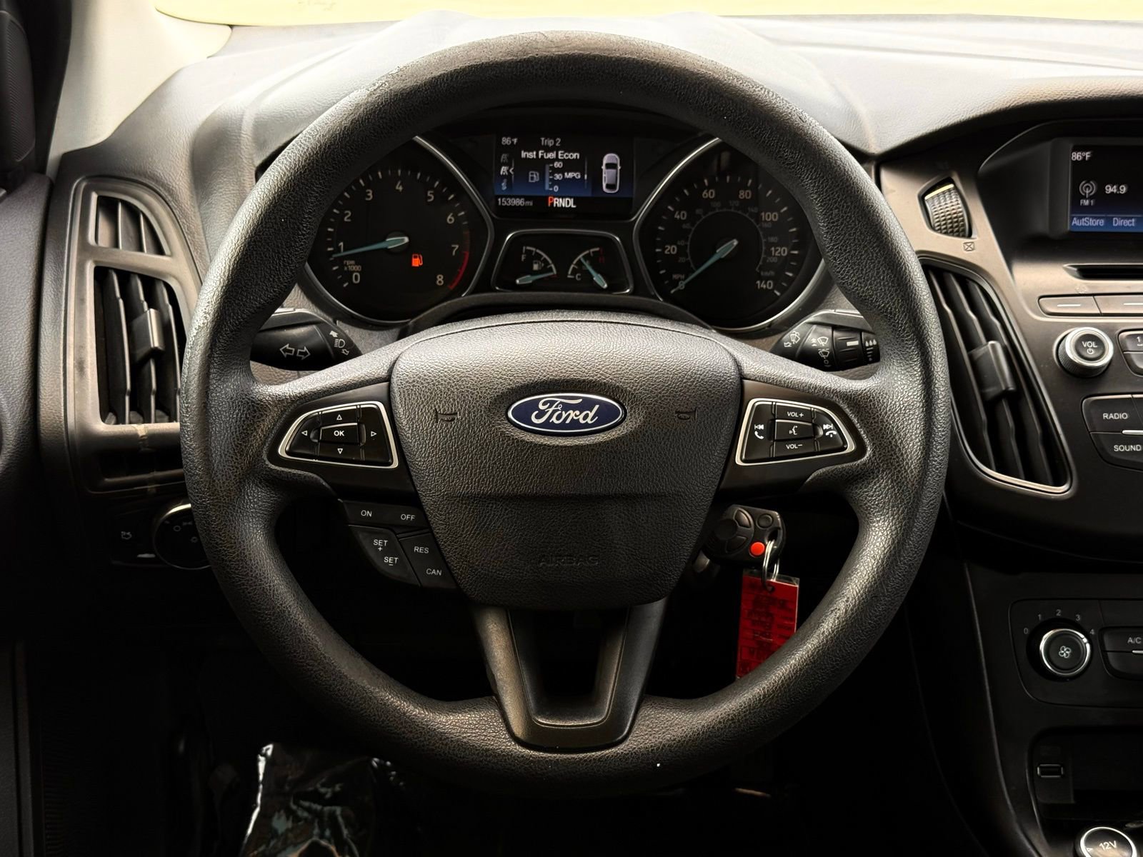 Used 2015 Ford Focus SE image 28
