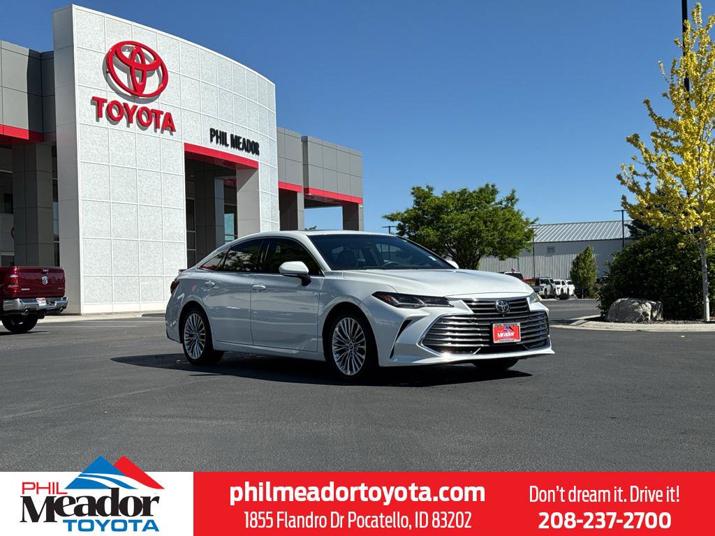Used 2019 Toyota Avalon Limited w/ Advanced Safety Package FWD image 1