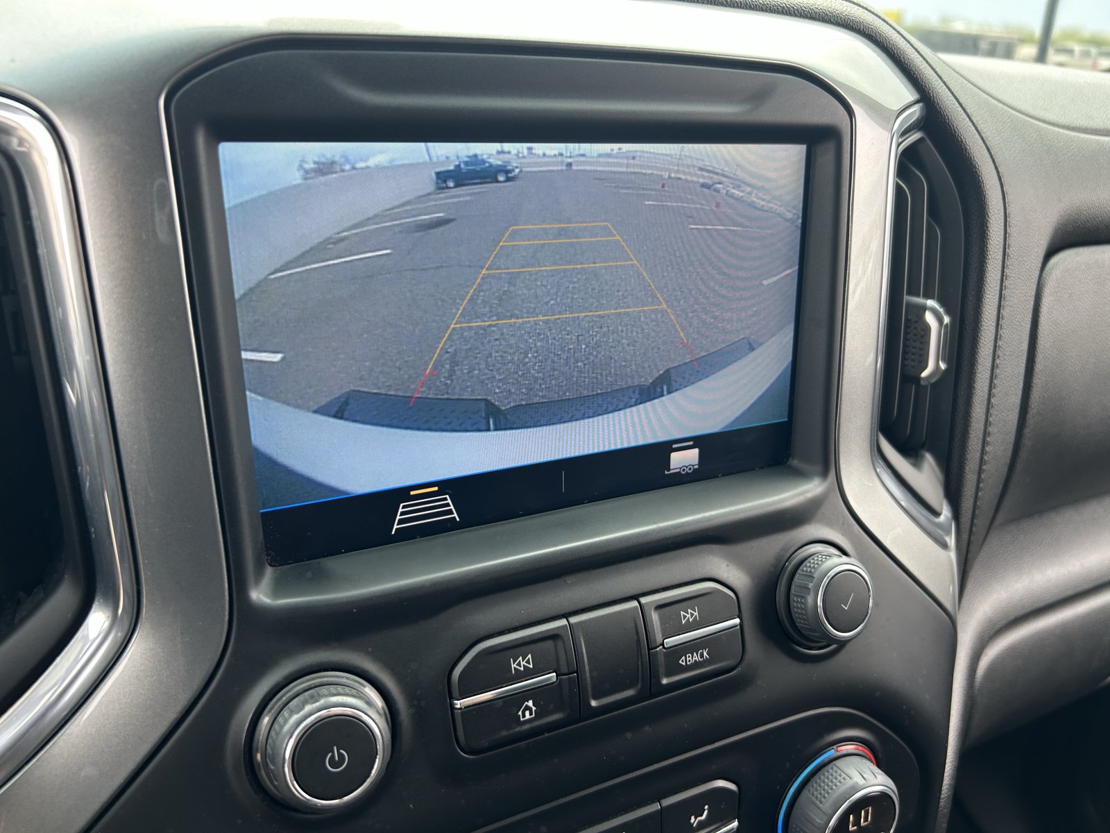 Used 2022 Chevrolet Silverado 3500 LT w/ Convenience Package AWD/4WD image 31