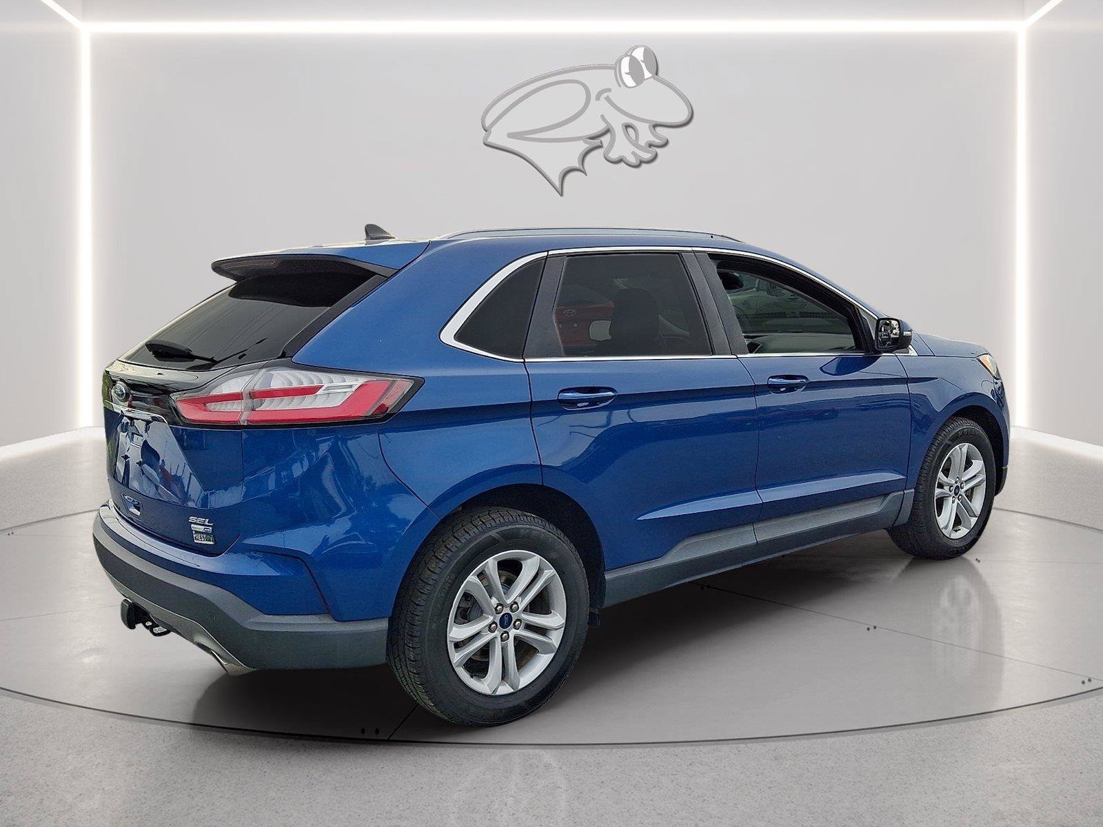 Used 2020 Ford Edge SEL w/ Cold Weather Package AWD/4WD image 5