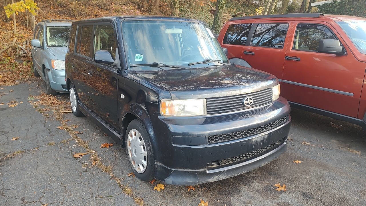 Used 2006 Scion xB image 1