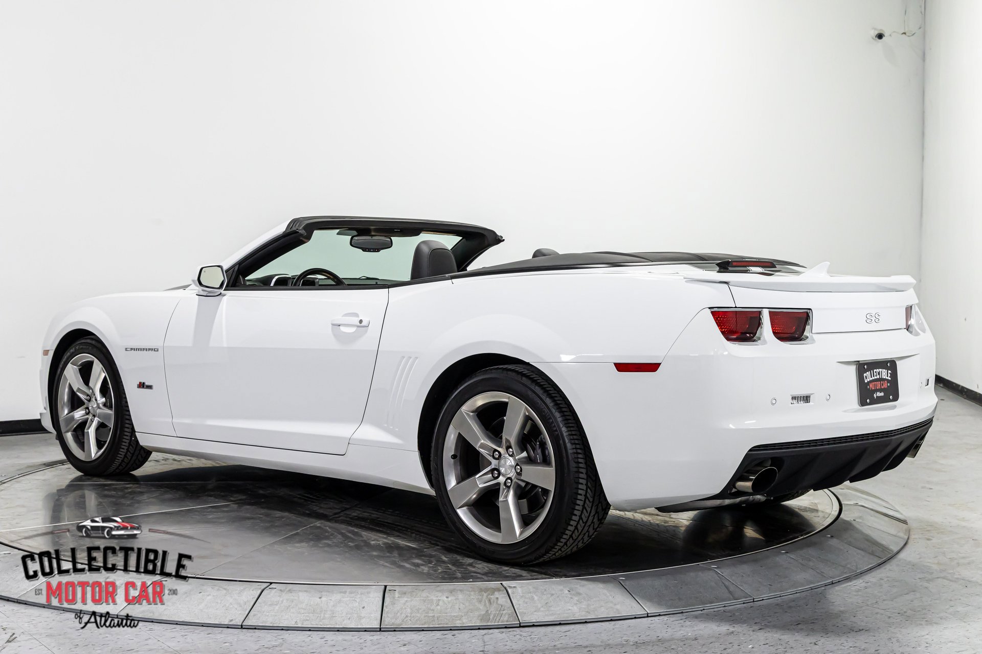 Used 2011 Chevrolet Camaro SS w/ RS Package image 21